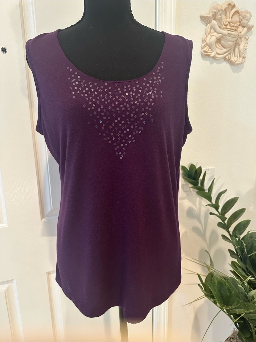 croft & barrow XL Deep Purple Scoop Neck Tank with Rhinestone V Detail
